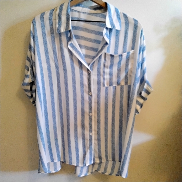 no brand Tops - Women's Striped Blouse nwot
